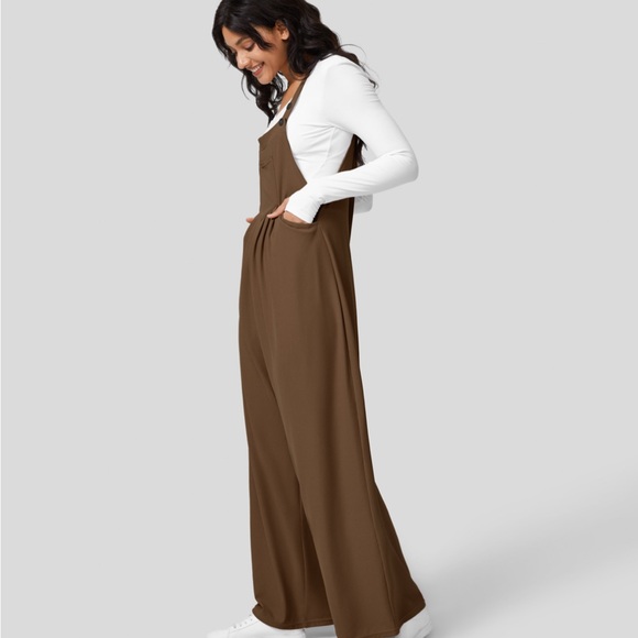 Halara Adjustable Strap Pocket Overalls Plicated Waffle NWT - Picture 3 of 3